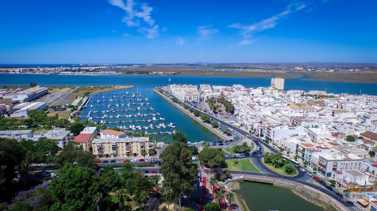 Apartamentos Custodio Ayamonte Exterior photo